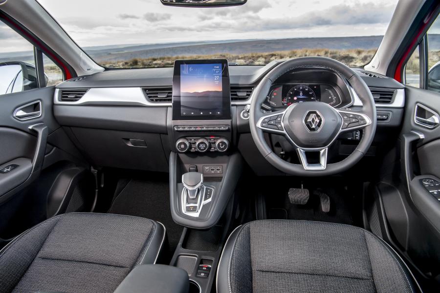 Торпедо Renault Captur S-Edition 2019 года  (UK) (фото 22 из 40)